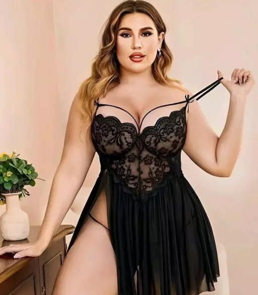 Curve&Co Lace and Mesh Babydoll Nightwear
