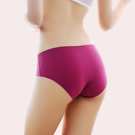 Women’s Awesome Seamless Panties Pack of 3
