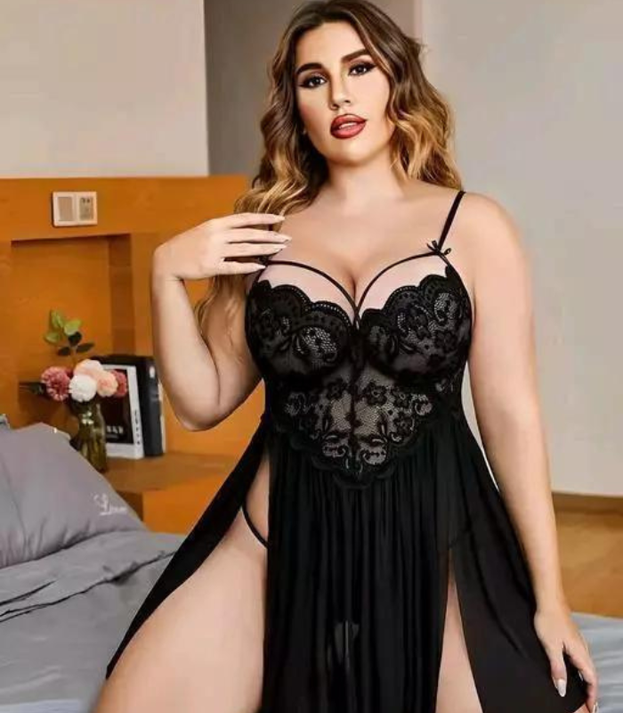 Curve&Co Lace and Mesh Babydoll Nightwear