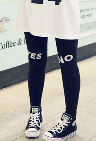 Womens Celebrity Yes Or No Printed Legging