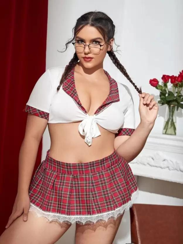 Curve&Co Schoolgirl Sweetheart Roleplay Costume With Luxury Panty Gift