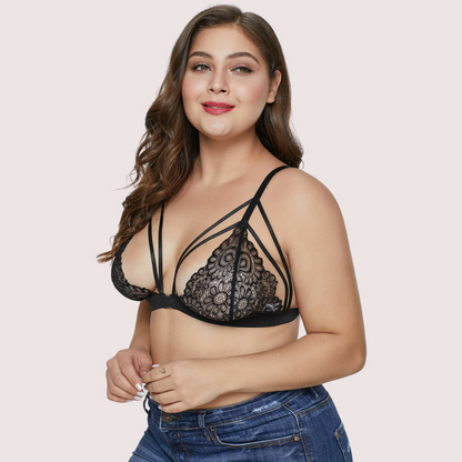 Elegance Sensuelle Plus Size Strappy Lace Bralette